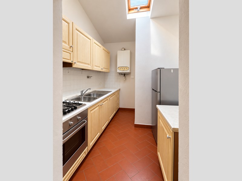 Quadrilocale in Vendita a Vicopisano, 108'000&euro;, 75 m²