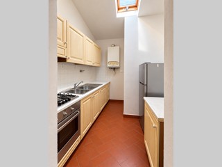 Quadrilocale in Vendita a Vicopisano, 108'000&euro;, 75 m²
