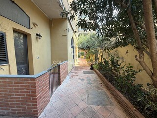 Monolocale in Vendita a Catania, 25'000&euro;, 27 m²