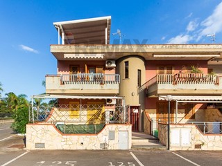 Trilocale in Vendita a Mascali, 99'000&euro;, 58 m²