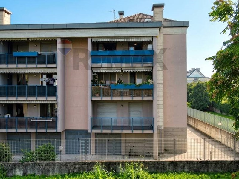 Appartamento in Vendita a Abbiategrasso, 295'000&euro;, 150 m²