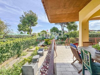 Quadrilocale in Vendita a Roma, 423'000&euro;, 180 m²