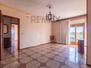 Trilocale in Vendita a Ischia di Castro, 43'000&euro;, 76 m²