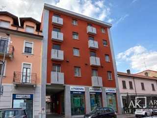 Trilocale in Vendita a Novara, 330'000&euro;, 118 m²
