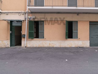 Quadrilocale in Vendita a Catania, 98'000&euro;, 81 m²
