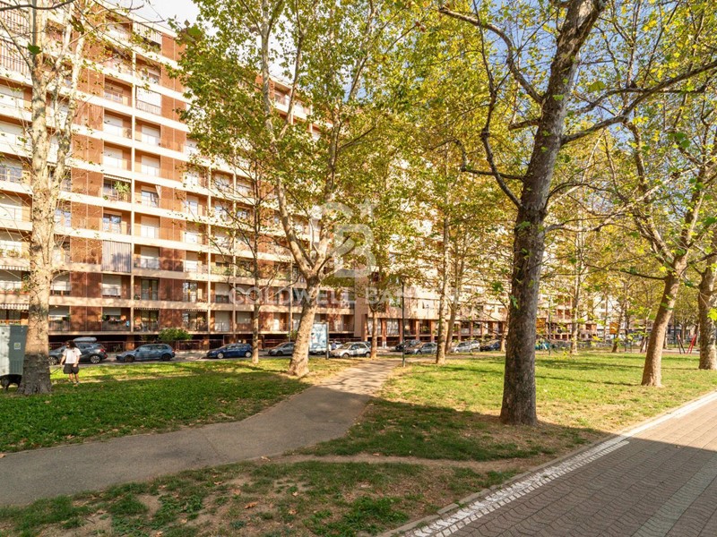 Trilocale in Vendita a Torino, 175'000&euro;, 87 m²