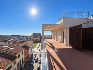 Appartamento in Vendita a Viareggio, 1'650'000&euro;, 155 m²