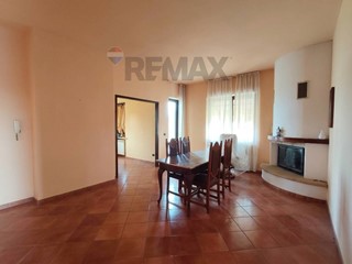 Quadrilocale in Vendita a Busca, 160'000&euro;, 156 m²