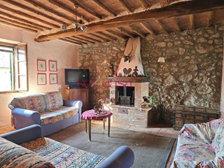 Trilocale in Vendita a Roccastrada, 27'000&euro;, 67 m²