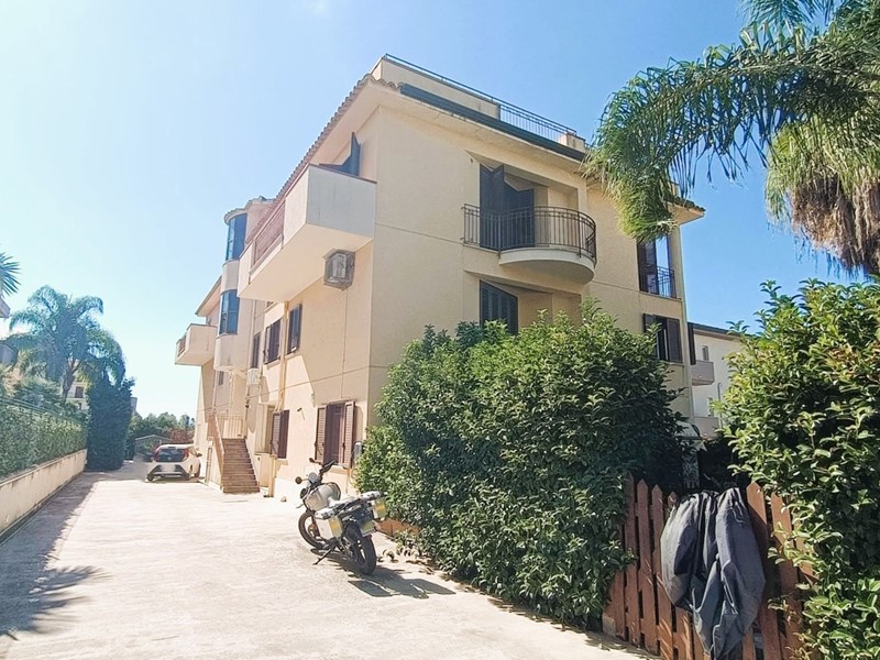 Quadrilocale in Vendita a Agrigento, 275'000&euro;, 164 m²