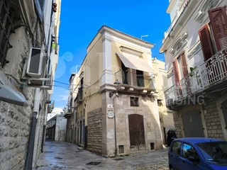 Quadrilocale in Vendita a Andria, 150'000&euro;, 115 m²