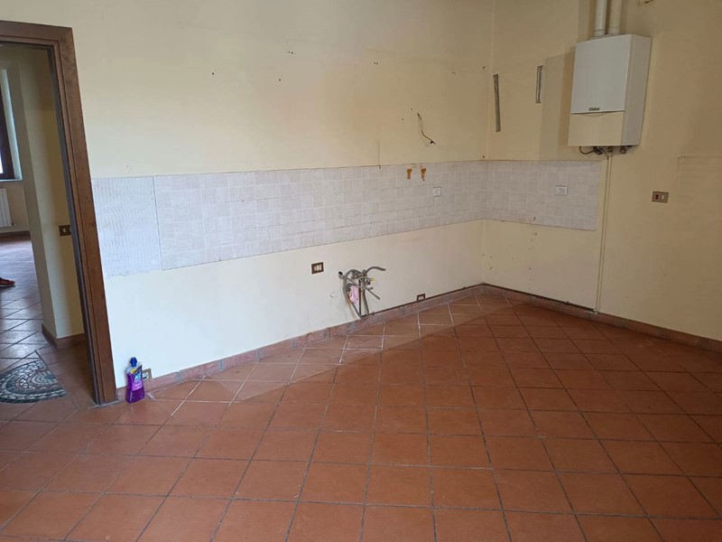 Quadrilocale in Vendita a San Colombano al Lambro, 190'000&euro;, 233 m²