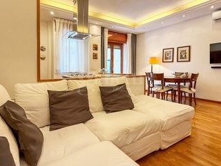 Quadrilocale in Vendita a Napoli, 385'000&euro;, 87 m²
