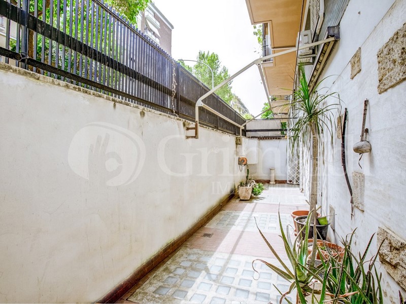 Trilocale in Vendita a Roma, 369'000&euro;, 130 m²
