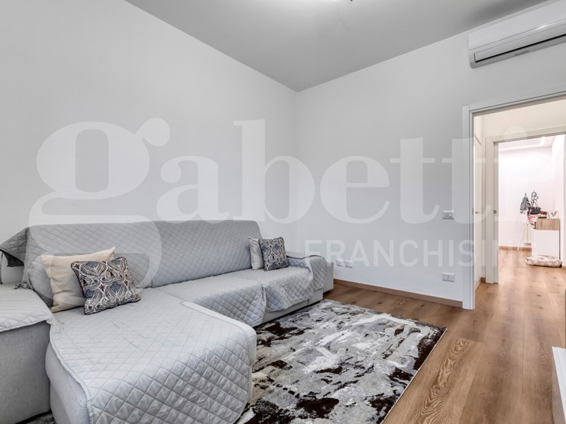Trilocale in Vendita a Bologna, 319'000&euro;, 80 m², arredato