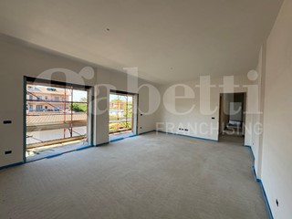 Quadrilocale in Vendita a Marino, 395'000&euro;, 105 m²