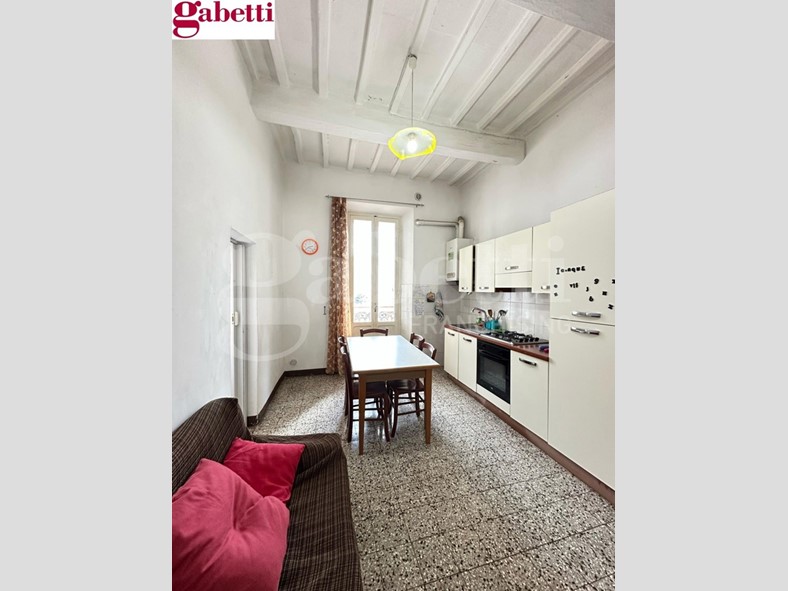 Appartamento in Vendita a Siena, 390'000&euro;, 176 m²