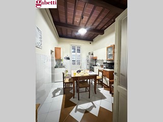 Appartamento in Vendita a Siena, 349'000&euro;, 156 m²