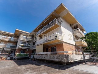 Bilocale in Vendita a Aci Castello, 85'000&euro;, 46 m²