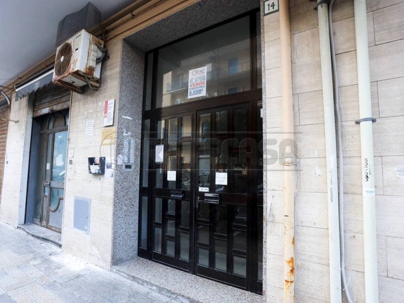 Trilocale in Affitto a Salerno, zona TORRIONE, 850&euro;, 105 m²