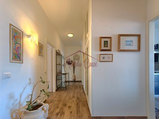 Appartamento in Vendita a Sarzana, zona Centro, 330'000&euro;, 147 m²