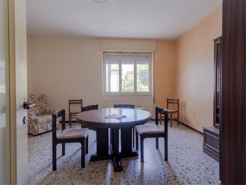 Bilocale in Vendita a Mandello del Lario, 100'000&euro;, 70 m²