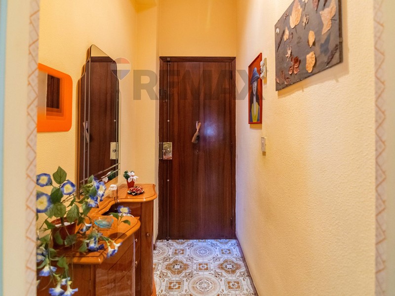 Appartamento in Vendita a Misterbianco, 89'000&euro;, 101 m²