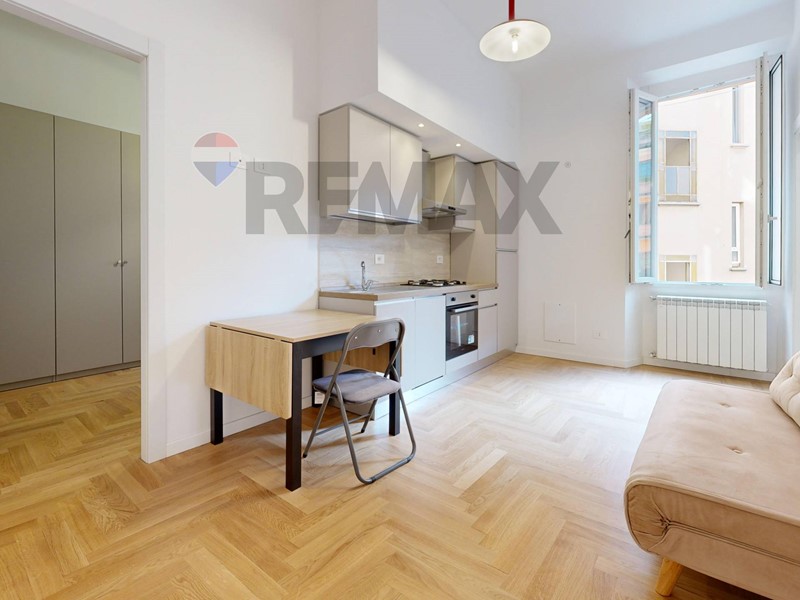 Bilocale in Vendita a Milano, 320'000&euro;, 45 m²