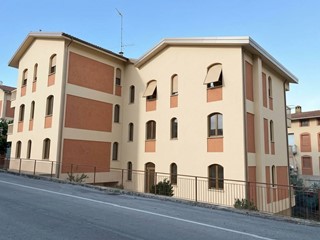Quadrilocale in Vendita a Chiusi, 52'500&euro;, 93 m²