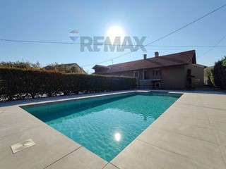 Appartamento in Vendita a Cherasco, 1'100'000&euro;, 2000 m²