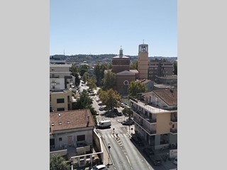 Quadrilocale in Vendita a Pescara, 450'000&euro;, 160 m²