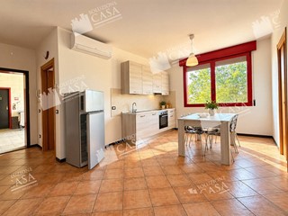 Trilocale in Vendita a Cento, 74'000&euro;, 55 m²