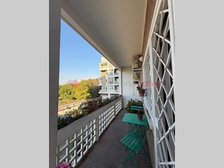 Appartamento in Vendita a Roma, 569'000&euro;, 159 m²