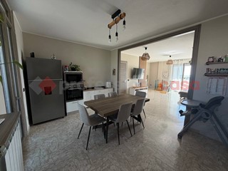 Quadrilocale in Vendita a Taranto, 125'000&euro;, 115 m²