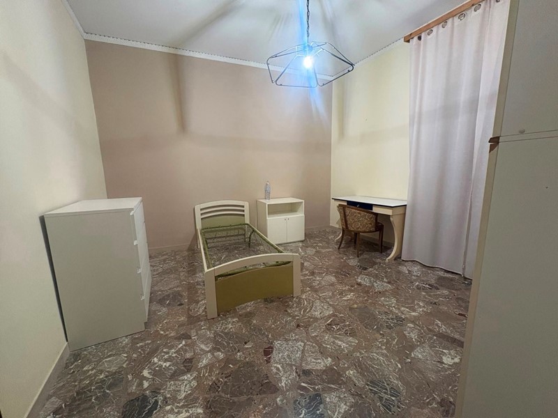 Quadrilocale in Affitto a Messina, 320&euro;, 100 m², arredato