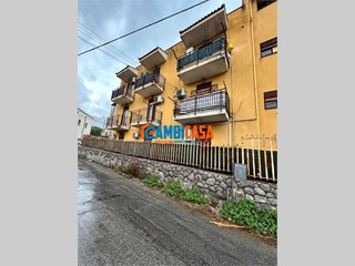 Quadrilocale in Affitto a Palermo, 600&euro;, 120 m²