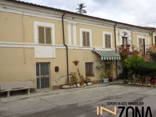 Trilocale in Vendita a Cepagatti, 31'875&euro;, 85 m²