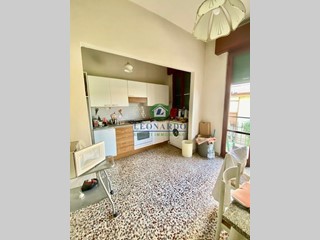 Appartamento in Vendita a Massa e Cozzile, zona Margine Coperta, 132'500&euro;, 115 m², arredato, con Box
