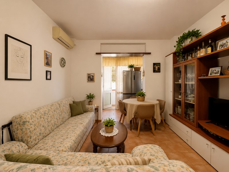 Quadrilocale in Vendita a Viareggio, zona Torre Del Lago Puccini, 155'000&euro;, 50 m², arredato