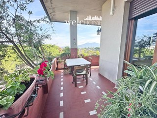 Bilocale in Vendita a Campi Bisenzio, zona La Villa, 200'000&euro;, 57 m²