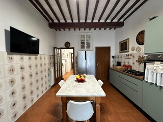 Appartamento in Vendita a Lucca, zona Saltocchio, 144'000&euro;, 139 m²