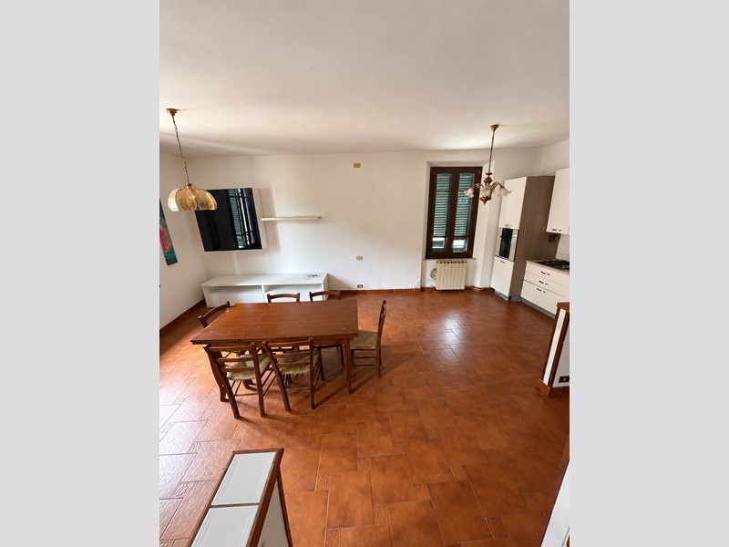 Appartamento in Vendita a Vicopisano, zona Uliveto Terme, 149'000&euro;, 120 m²