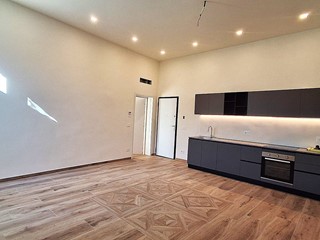 Quadrilocale in Affitto a Ferrara, 1'300&euro;, 110 m²