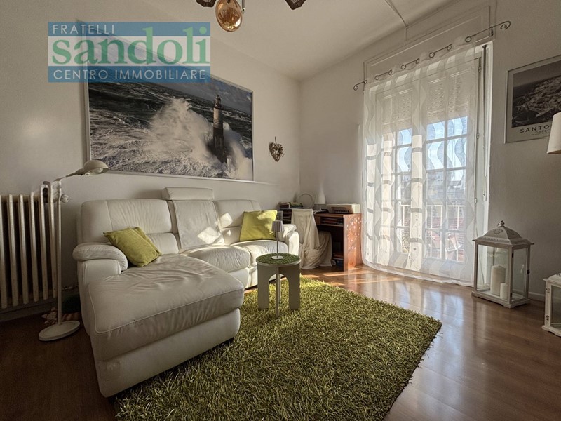 Trilocale in Vendita a Vercelli, 79'000&euro;, 88 m²