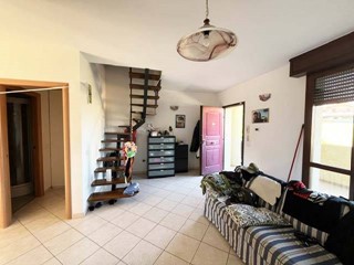 Quadrilocale in Vendita a Tavullia, 170'000&euro;, 78 m²
