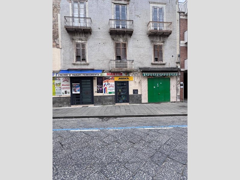 Appartamento in Vendita a Pomigliano d'Arco, 200'000&euro;, 180 m²