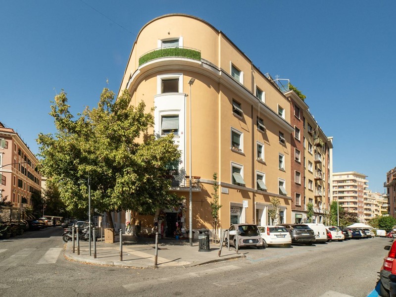 Appartamento in Vendita a Roma, 975'000&euro;, 150 m²