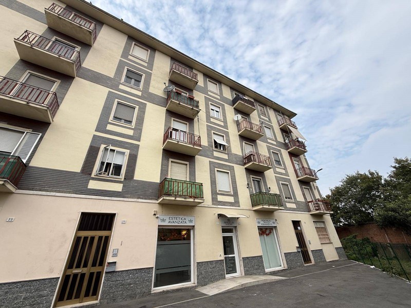 Trilocale in Vendita a Alessandria, 21'000&euro;, 75 m²