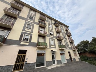 Trilocale in Vendita a Alessandria, 21'000&euro;, 75 m²