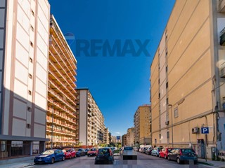 Quadrilocale in Vendita a Palermo, 225'000&euro;, 131 m²
